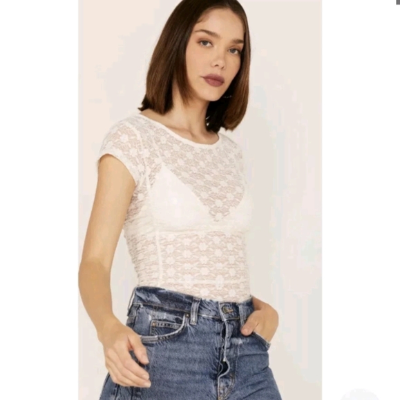 Free People Intimately Keep It Simple Lace Top/Tee in ivory size xs - Picture 2 of 6